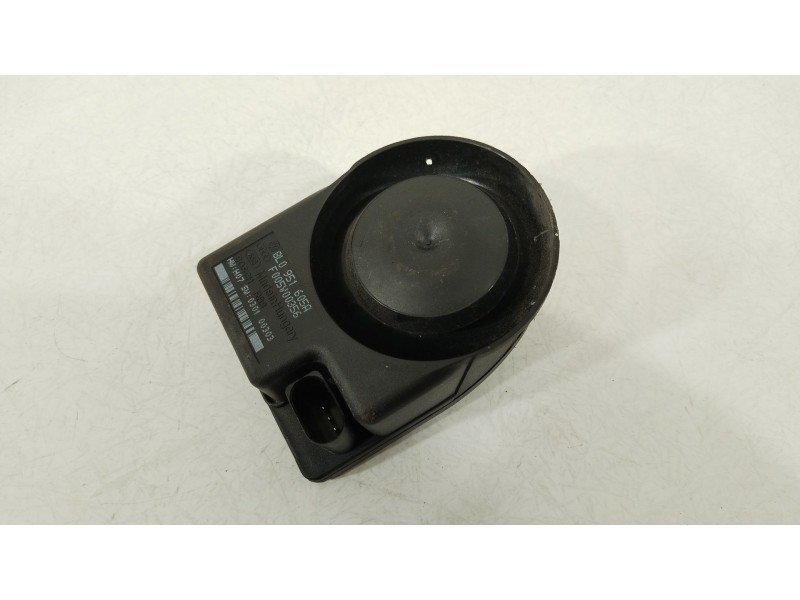 Recambio de modulo electronico para seat exeo st (3r5) 2.0 tdi referencia OEM IAM 8L0951605A  