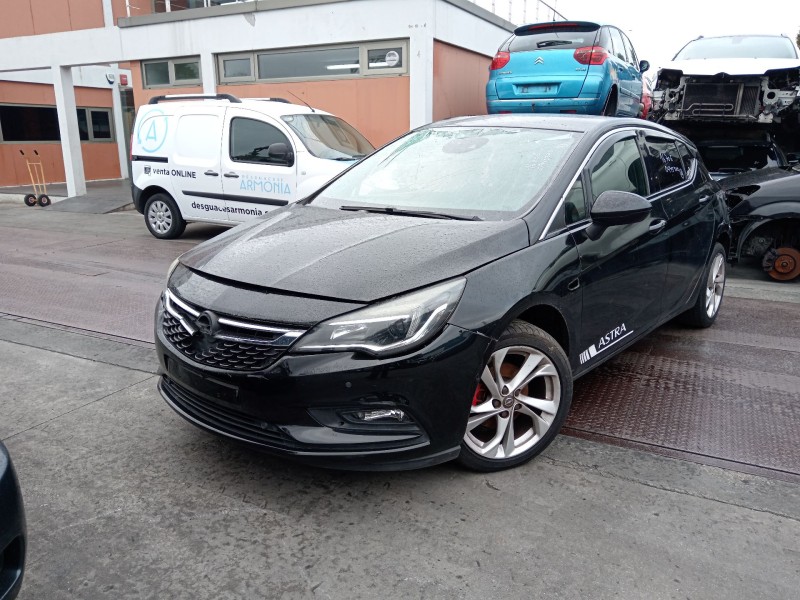 opel astra k (b16) del año 2017