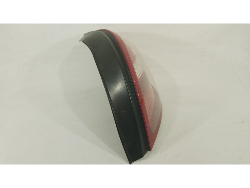 Recambio de piloto trasero derecho para nissan almera ii hatchback (n16) 2.2 di referencia OEM IAM 26550BN011  