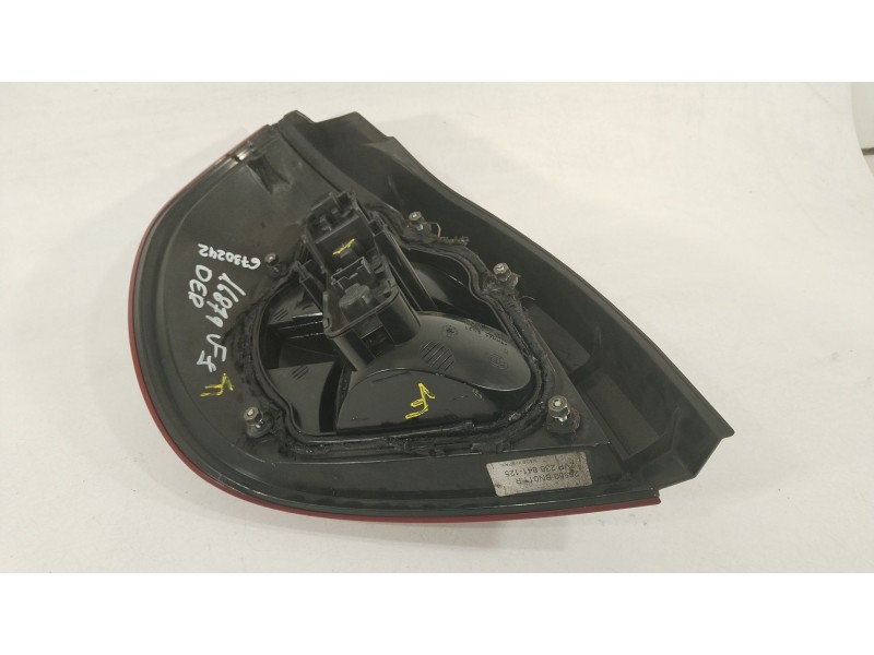 Recambio de piloto trasero derecho para nissan almera ii hatchback (n16) 2.2 di referencia OEM IAM 26550BN011  