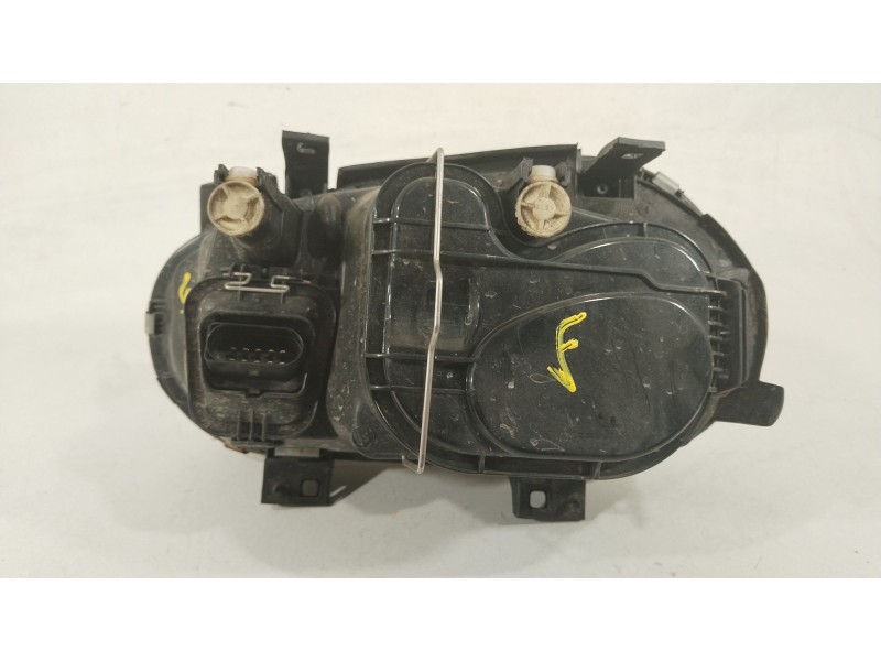 Recambio de faro derecho para volkswagen golf iv (1j1) 1.6 16v referencia OEM IAM 1J1941018K 084411183 
