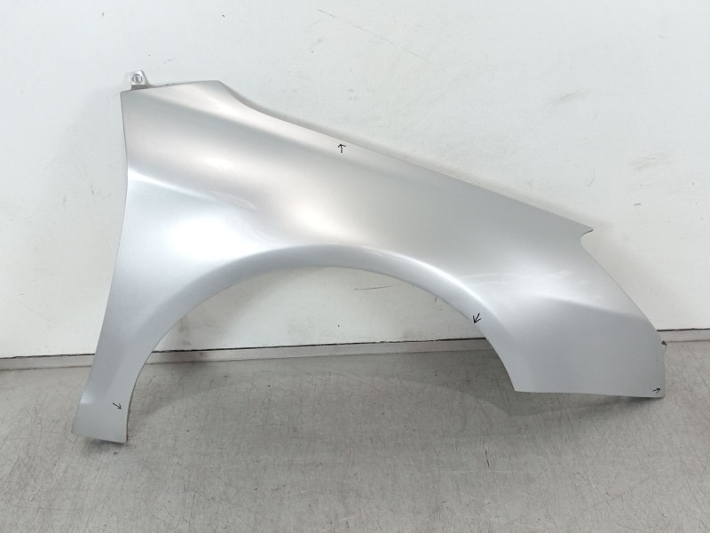 Recambio de aleta delantera derecha para citroën c5 iii (rd_) 2.0 hdi (rdrhda) referencia OEM IAM 7841X7  