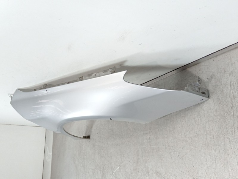 Recambio de aleta delantera derecha para citroën c5 iii (rd_) 2.0 hdi (rdrhda) referencia OEM IAM 7841X7  