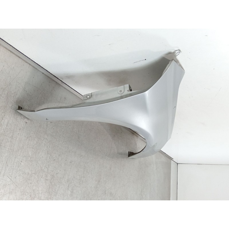 Recambio de aleta delantera derecha para citroën c5 iii (rd_) 2.0 hdi (rdrhda) referencia OEM IAM 7841X7  