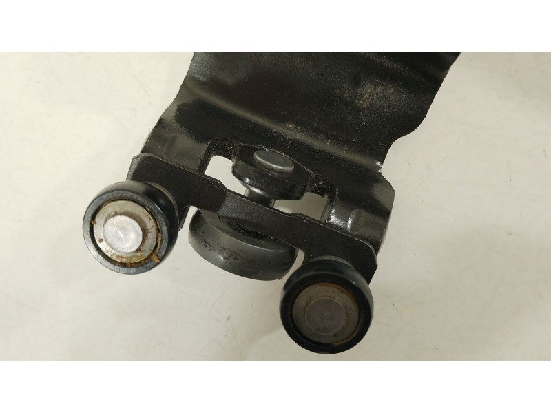 Recambio de retenedor puerta para peugeot traveller autobús (v_) 2.0 bluehdi 145 referencia OEM IAM 9839368080  