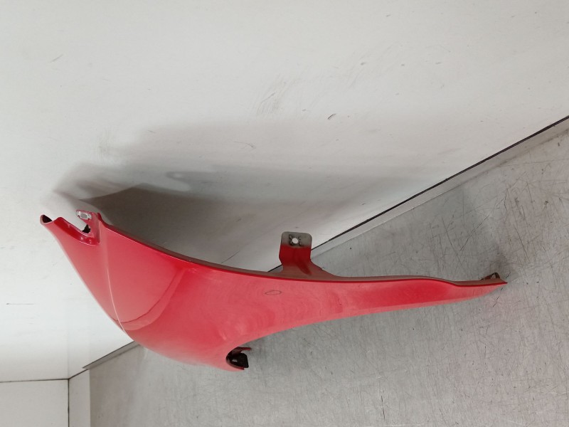 Recambio de aleta delantera izquierda para volkswagen polo iv (9n_, 9a_) 1.6 16v referencia OEM IAM 6Q0821105E  