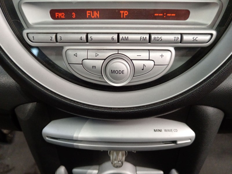 Recambio de sistema audio / radio cd para mini mini (r56) cooper referencia OEM IAM 65123448830  