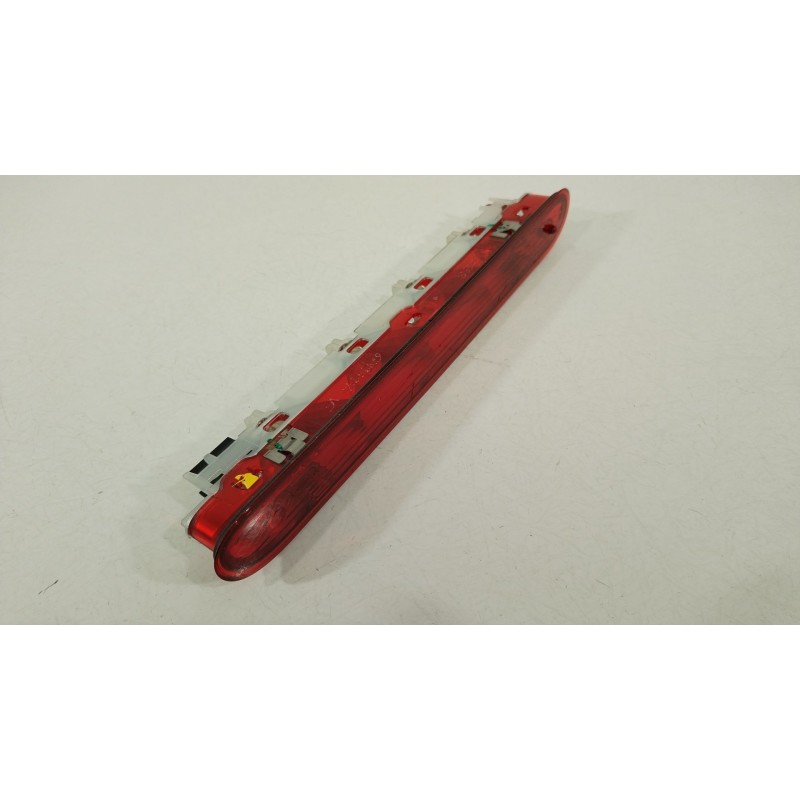 Recambio de luz central de freno para peugeot traveller autobús (v_) 2.0 bluehdi 145 referencia OEM IAM 9811325880  