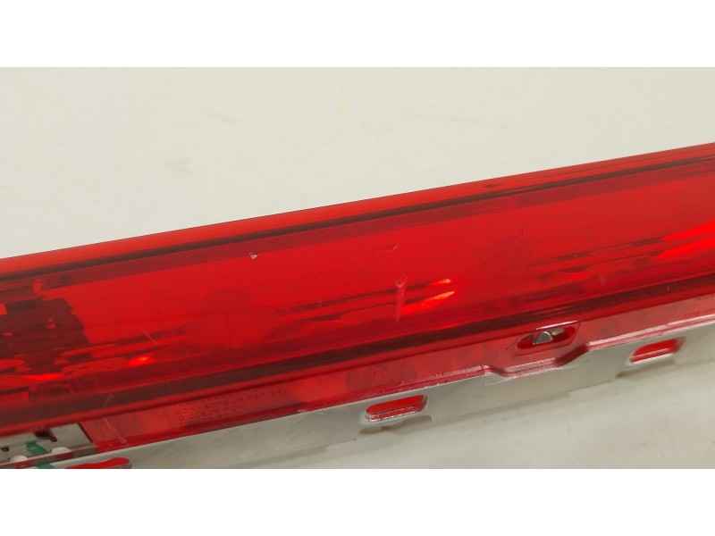 Recambio de luz central de freno para peugeot traveller autobús (v_) 2.0 bluehdi 145 referencia OEM IAM 9811325880  