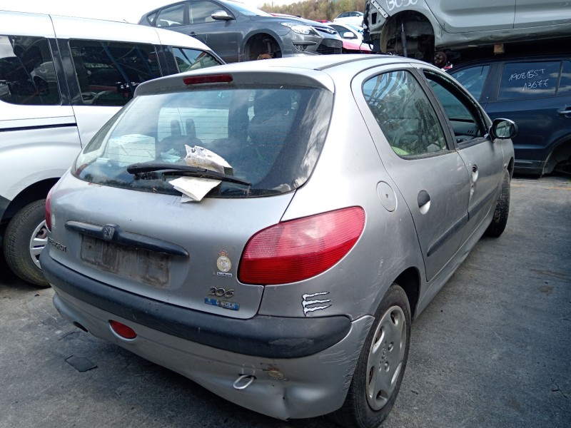 peugeot 206 hatchback (2a/c) del año 2000