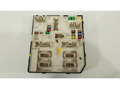 Recambio de caja reles / fusibles para renault megane iii hatchback (bz0/1_, b3_) 1.2 tce (bz2b, bz11) referencia OEM IAM 284B62 2