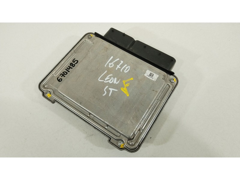 Recambio de centralita motor uce para seat leon st (5f8) 1.5 tsi referencia OEM IAM 05E907309 0261S16449 