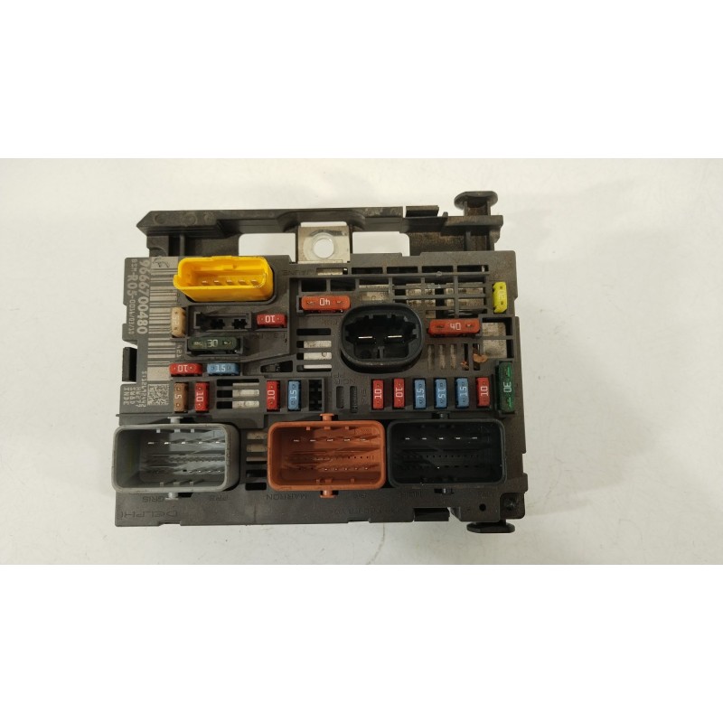 Recambio de caja reles / fusibles para peugeot 308 i (4a_, 4c_) 1.6 hdi referencia OEM IAM 9666700480 BSMR0500 