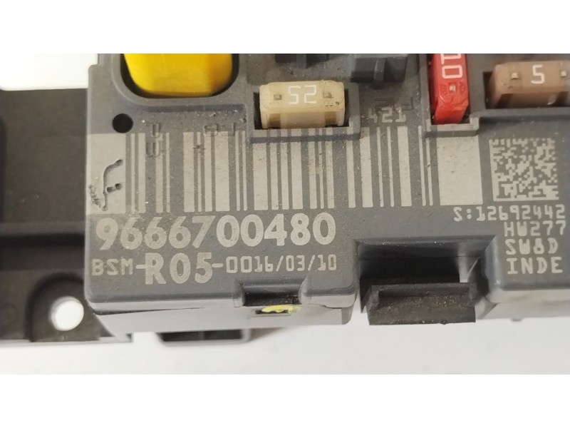 Recambio de caja reles / fusibles para peugeot 308 i (4a_, 4c_) 1.6 hdi referencia OEM IAM 9666700480 BSMR0500 
