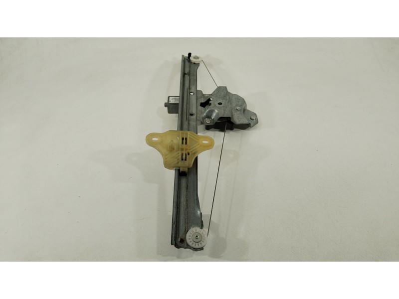 Recambio de elevalunas delantero derecho para renault clio iv (bh_) 1.5 dci 75 referencia OEM IAM 807205569R  