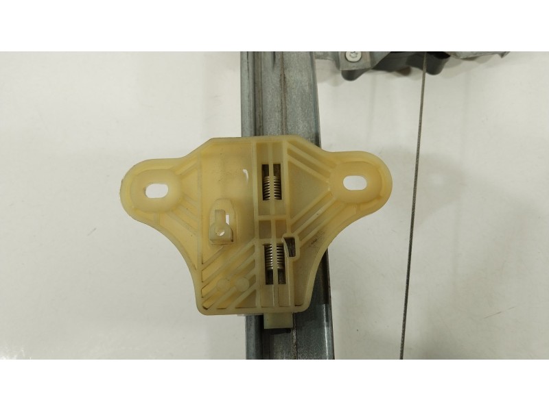 Recambio de elevalunas delantero derecho para renault clio iv (bh_) 1.5 dci 75 referencia OEM IAM 807205569R  