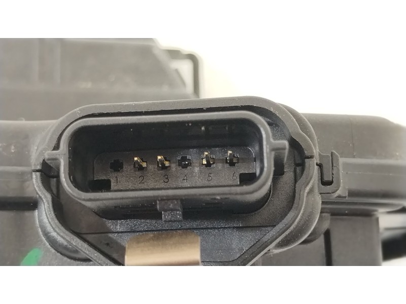 Recambio de cerradura puerta delantera derecha para renault clio iv (bh_) 1.5 dci 75 referencia OEM IAM 805024563R  