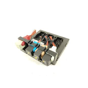 CAJA RELES / FUSIBLES 1K0937086H 5DK00965306 