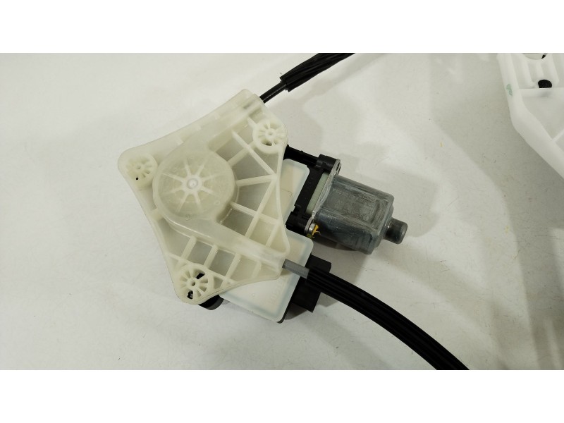 Recambio de elevalunas trasero izquierdo para audi a1 sportback (gba) 30 tfsi referencia OEM IAM 82G839461A 5Q0959407D 