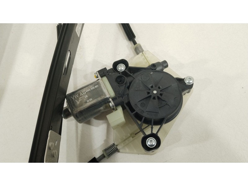 Recambio de elevalunas delantero izquierdo para audi a1 sportback (gba) 30 tfsi referencia OEM IAM 82G837461A 8W0959801 