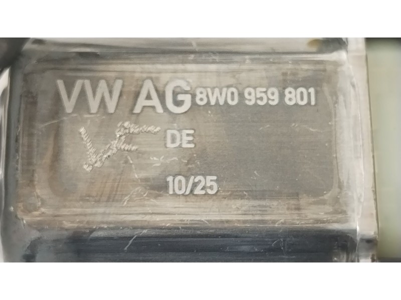 Recambio de elevalunas delantero izquierdo para audi a1 sportback (gba) 30 tfsi referencia OEM IAM 82G837461A 8W0959801 