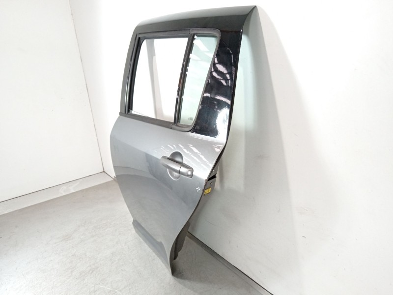 Recambio de puerta trasera izquierda para suzuki swift iii (mz, ez) 1.3 (rs 413) referencia OEM IAM 6800462J00  