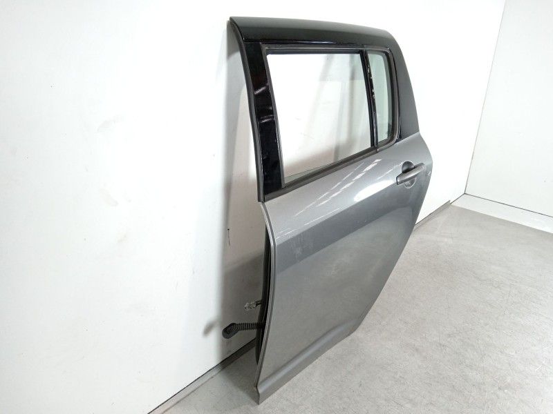 Recambio de puerta trasera izquierda para suzuki swift iii (mz, ez) 1.3 (rs 413) referencia OEM IAM 6800462J00  