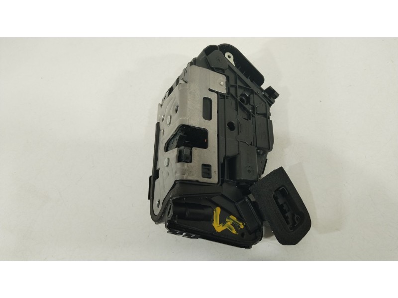 Recambio de cerradura puerta delantera derecha para audi a1 sportback (gba) 30 tfsi referencia OEM IAM 5TB837016E  