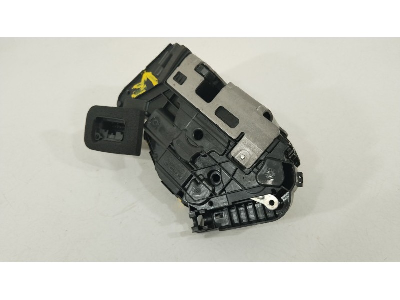 Recambio de cerradura puerta delantera derecha para audi a1 sportback (gba) 30 tfsi referencia OEM IAM 5TB837016E  