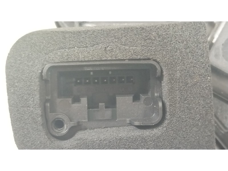 Recambio de cerradura puerta delantera derecha para audi a1 sportback (gba) 30 tfsi referencia OEM IAM 5TB837016E  