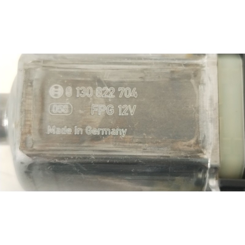 Recambio de motor elevalunas delantero derecho para audi a1 sportback (gba) 30 tfsi referencia OEM IAM 8W0959802  