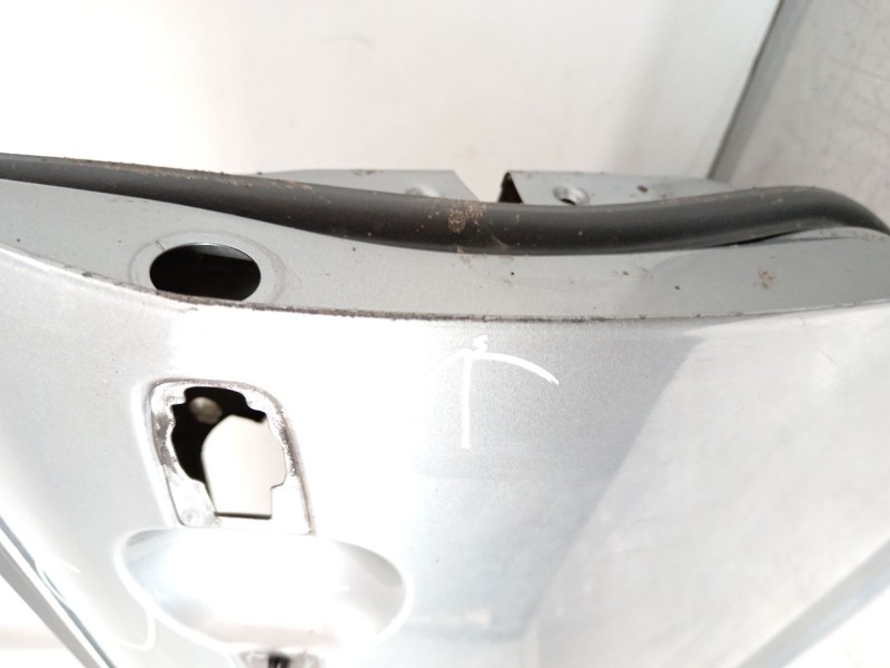 Recambio de puerta delantera izquierda para suzuki swift iii (mz, ez) 1.3 (rs 413) referencia OEM IAM 6800262K00000  