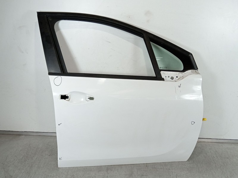 Recambio de puerta delantera derecha para peugeot 208 i (ca_, cc_) 1.2 vti 82 referencia OEM IAM 9807820780  