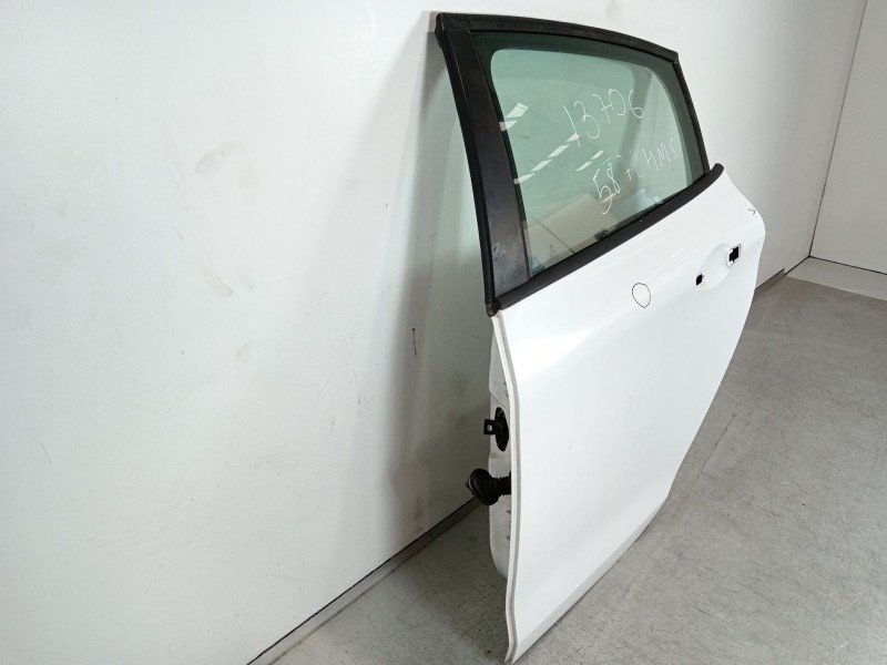 Recambio de puerta trasera izquierda para peugeot 208 i (ca_, cc_) 1.2 vti 82 referencia OEM IAM 9671907580  