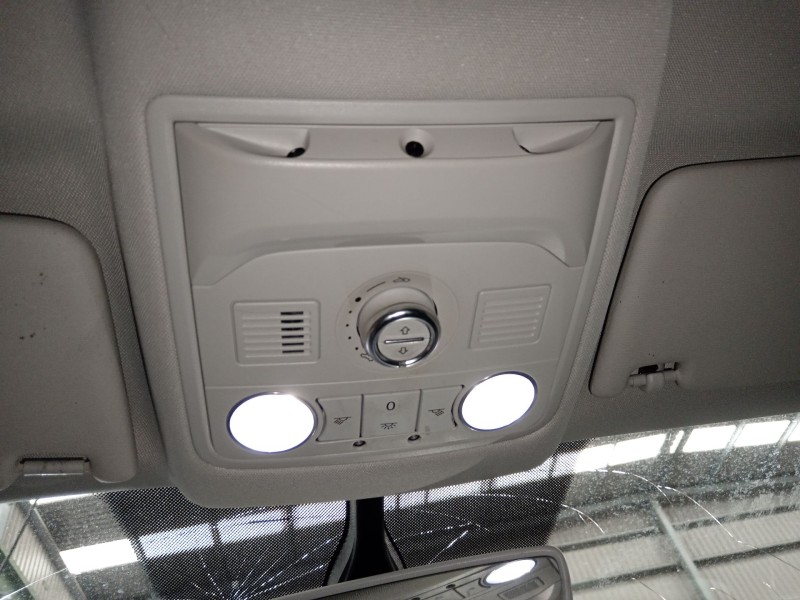 Recambio de luz interior para seat leon st (5f8) 1.5 tsi referencia OEM IAM 5F0947105AQ  