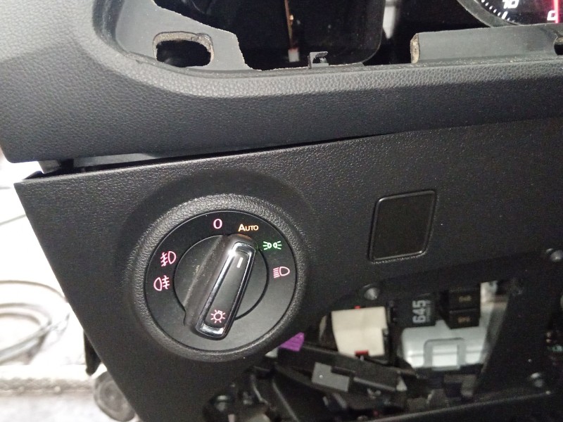 Recambio de mando luces para seat leon st (5f8) 1.5 tsi referencia OEM IAM 5G0941431AF  