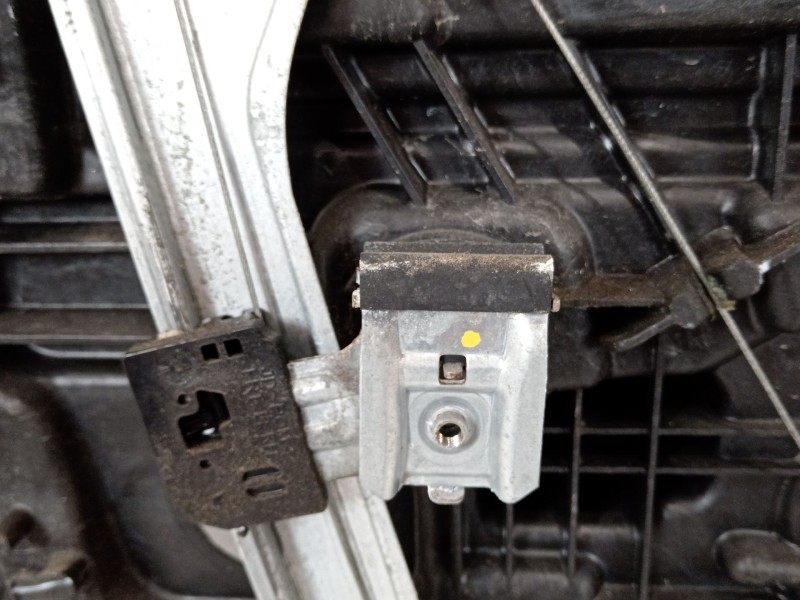 Recambio de elevalunas delantero derecho para kia cee´d spirit referencia OEM IAM 82480A2110 82460A2010 