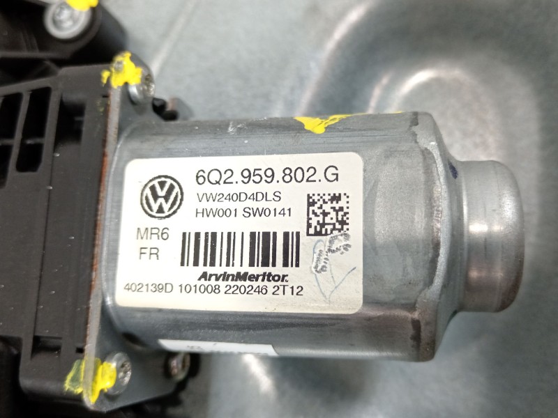 Recambio de elevalunas delantero izquierdo para volkswagen polo iv (9n_, 9a_) 1.6 16v referencia OEM IAM 6Q4837401AM 6Q2959802G 