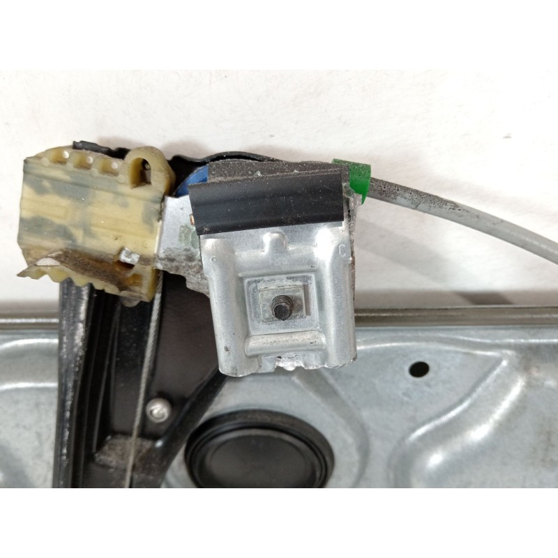 Recambio de elevalunas delantero izquierdo para volkswagen polo iv (9n_, 9a_) 1.6 16v referencia OEM IAM 6Q4837401AM 6Q2959802G 