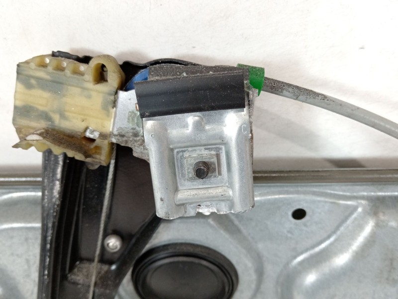 Recambio de elevalunas delantero izquierdo para volkswagen polo iv (9n_, 9a_) 1.6 16v referencia OEM IAM 6Q4837401AM 6Q2959802G 