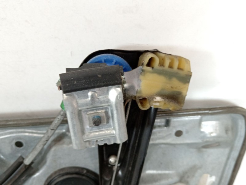 Recambio de elevalunas delantero izquierdo para volkswagen polo iv (9n_, 9a_) 1.6 16v referencia OEM IAM 6Q4837401AM 6Q2959802G 