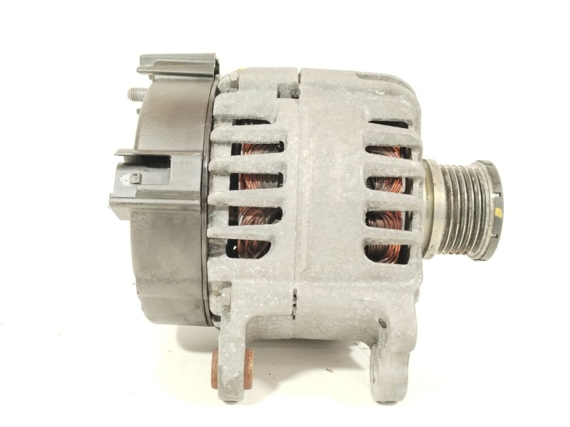 Recambio de alternador para audi a4 b9 avant (8w5, 8wd) 2.0 tdi referencia OEM IAM 04L903024  