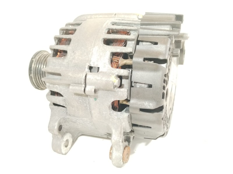 Recambio de alternador para audi a4 b9 avant (8w5, 8wd) 2.0 tdi referencia OEM IAM 04L903024  