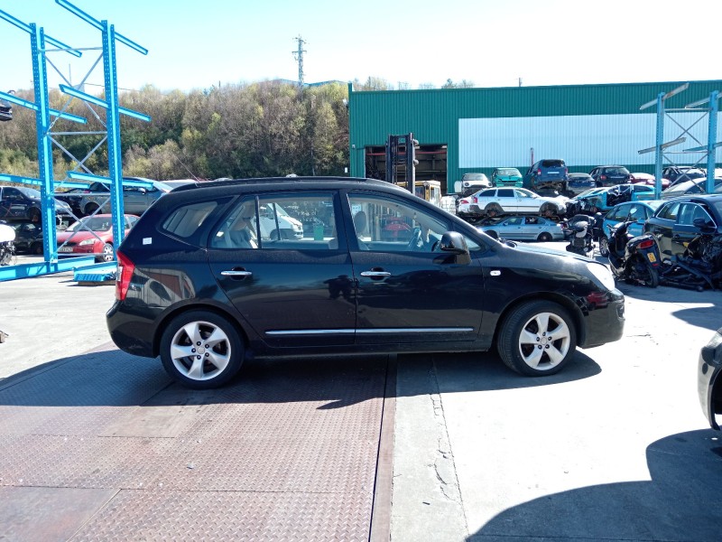 kia carens iii monospace (un) del año 2009
