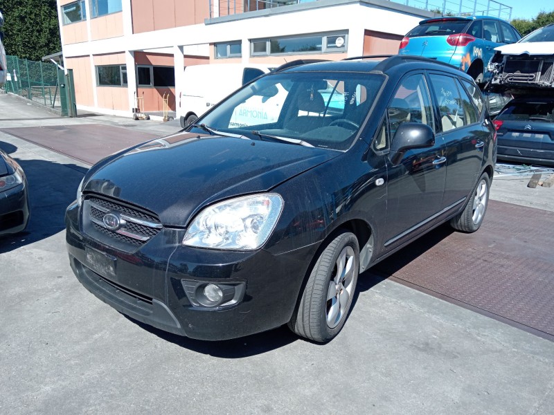 kia carens iii monospace (un) del año 2009