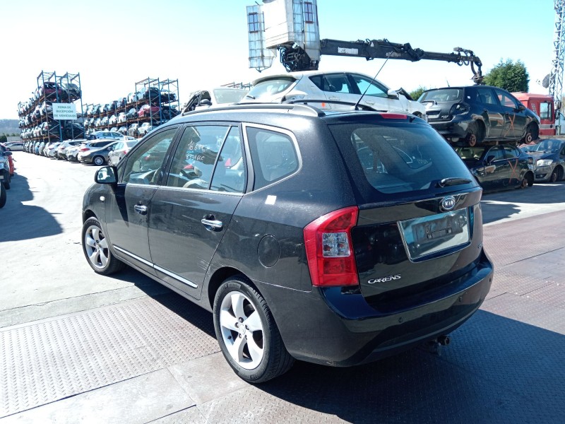 kia carens iii monospace (un) del año 2009