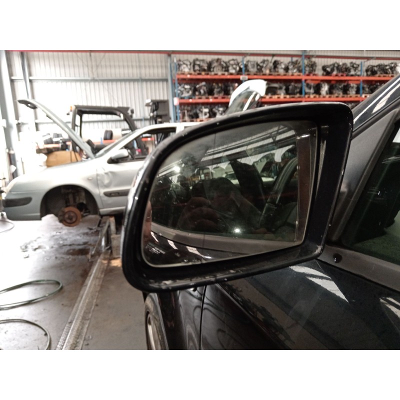 Recambio de retrovisor izquierdo para audi a3 sportback (8pa) 2.0 tdi 16v referencia OEM IAM 8P1858531K  