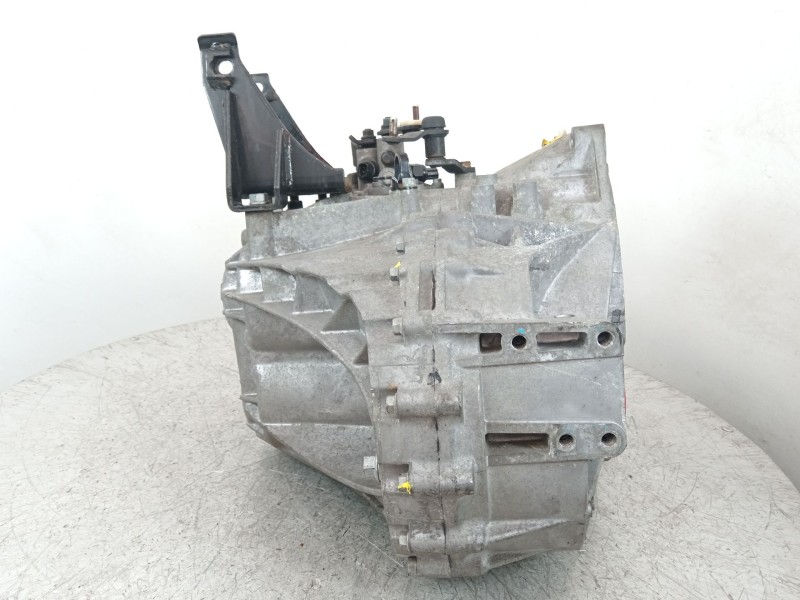 Recambio de caja cambios para kia carnival 2.2 crdi vgt emotion referencia OEM IAM G110630071  