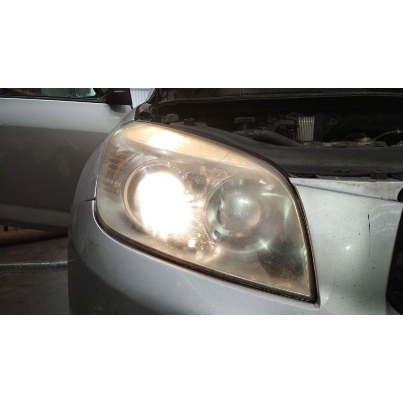 Recambio de faro derecho para toyota rav 4 iii (_a3_) 2.2 d 4wd (ala30_) referencia OEM IAM 8113042311  
