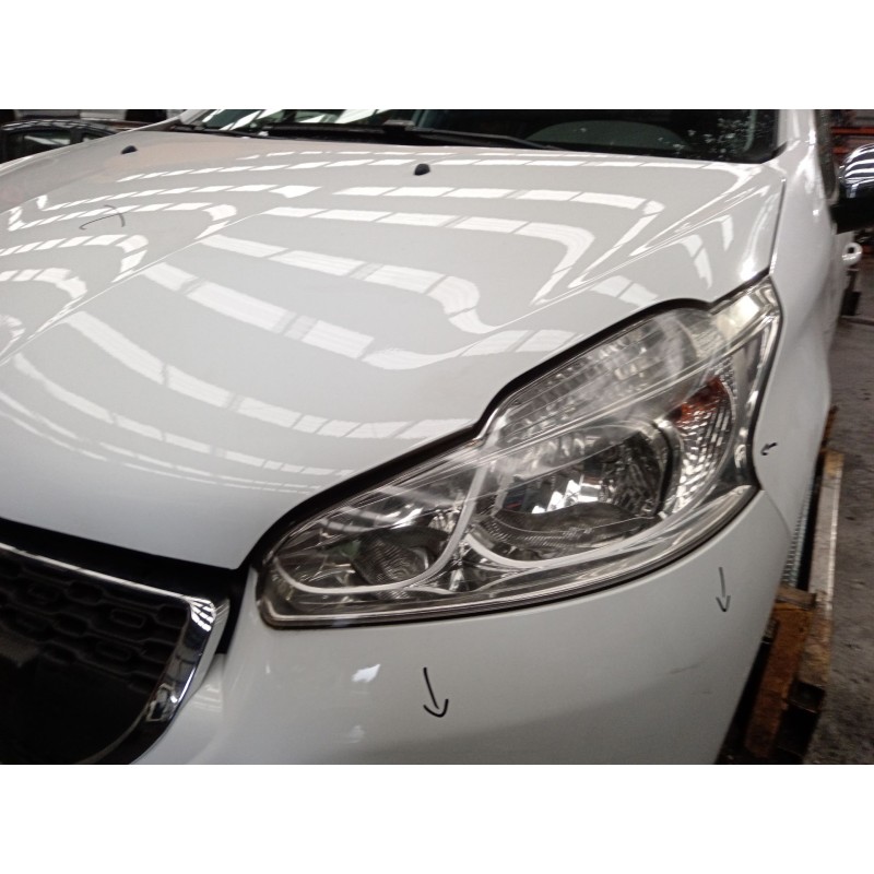 Recambio de faro izquierdo para peugeot 208 i (ca_, cc_) 1.2 vti 82 referencia OEM IAM 9802221880 89000101 